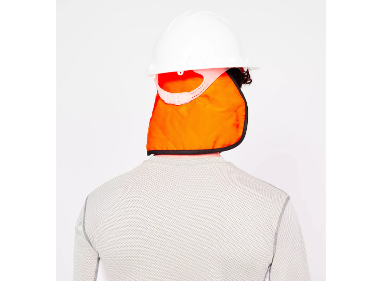 Sous-casque rafraîchissant avec protection nuque 2